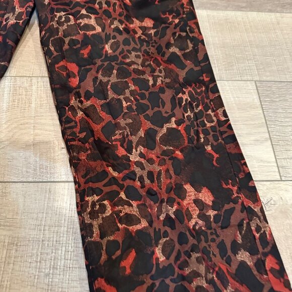 BEVERLY DRIVE WOMENS BOLD LEOPARD PRINT PANTS 22W NEW - Picture 3 of 10